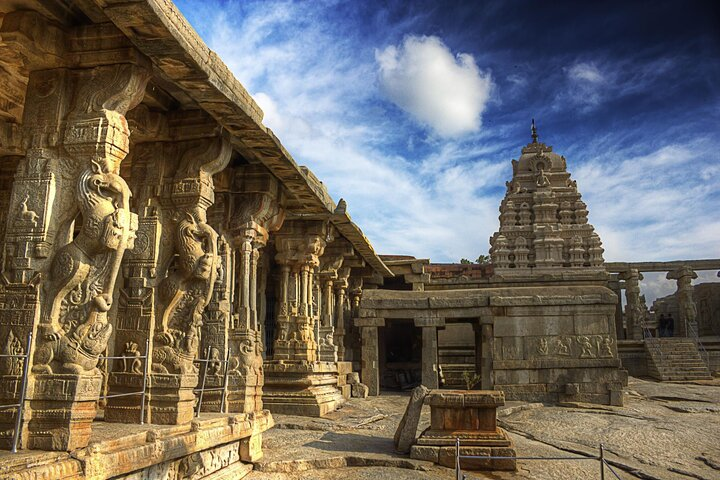 Lapakshi Temple : Where Legends Come Alive