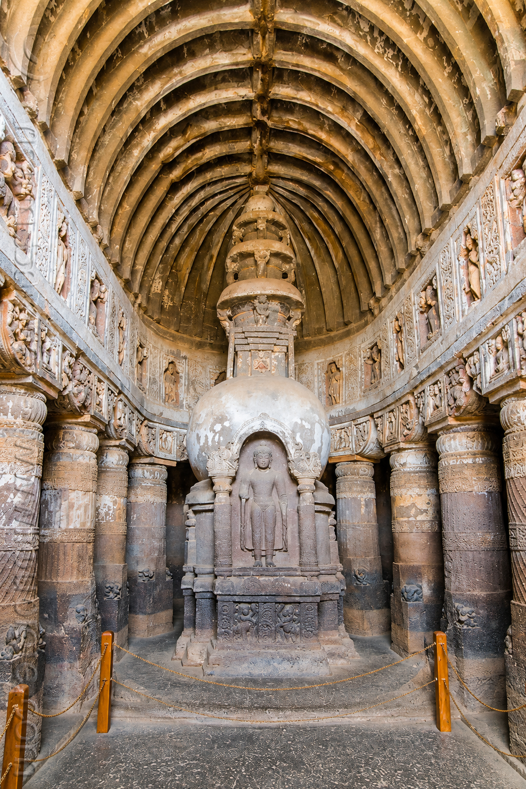Ajanta Caves : India's Ancient Masterpiece