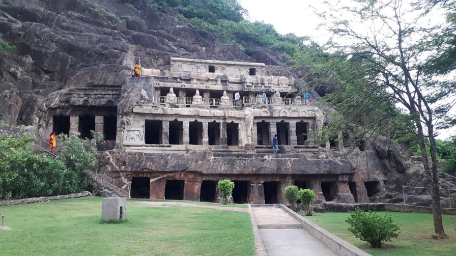  Undavalli Caves - Ancient Wonder In Rock 