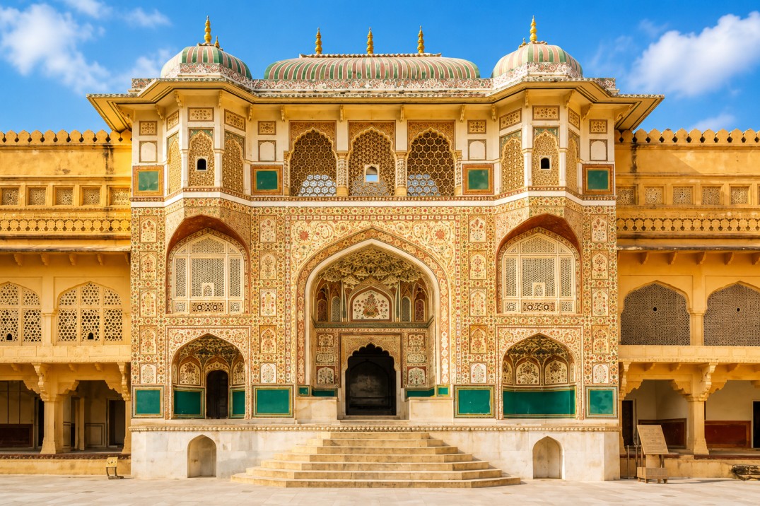 Sheesh-Mahal : The Palace Of Mirrors & Royal Elegance