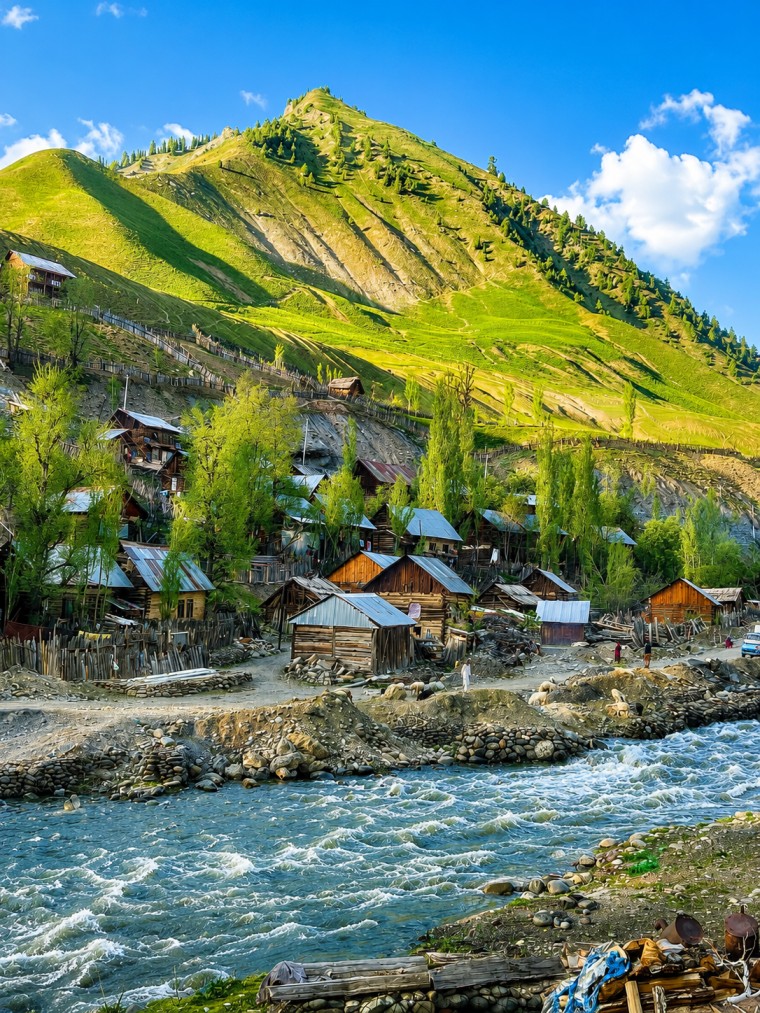  Gurez Valley -Kashmir's Untouched Wonderland 