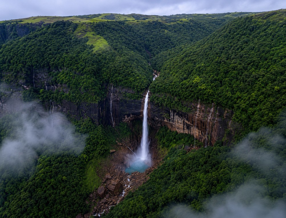 Nohkalikai-Falls : India's Tallest Plunge Waterfall