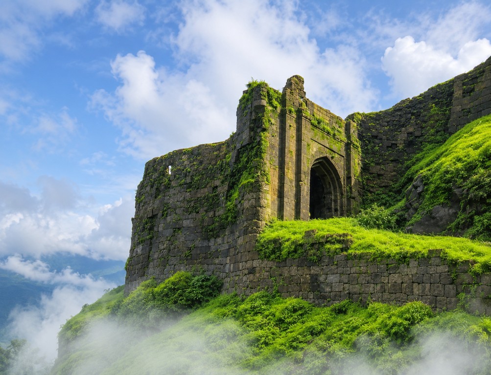 Salhar-Fort : The Highest Fort Of Maharastra