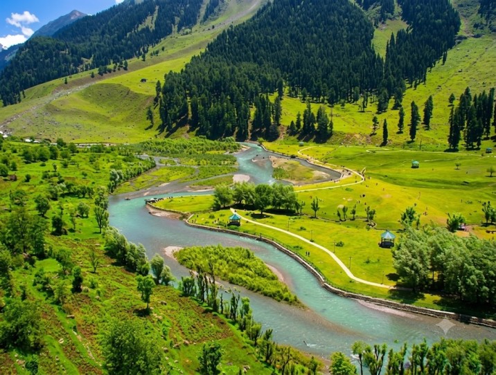 Betaab Valley: The Green Gem of Jammu and Kashmir