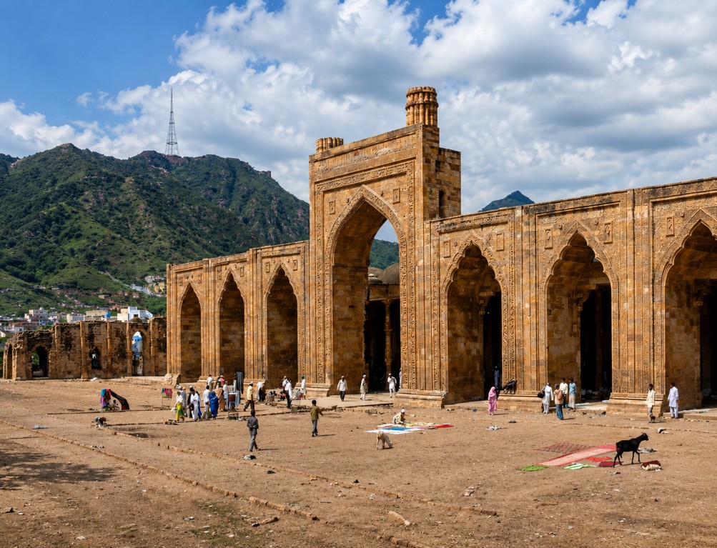 Adhai-Din-Ka-Jhonpra : Heritage Site In Rajasthan