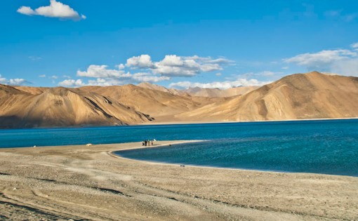 Pangong-Lake : The Jewel Of Ladakh