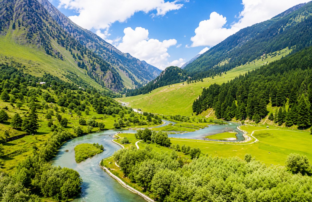 Pahalgam : Discover The Beauty Of Lidder Valley