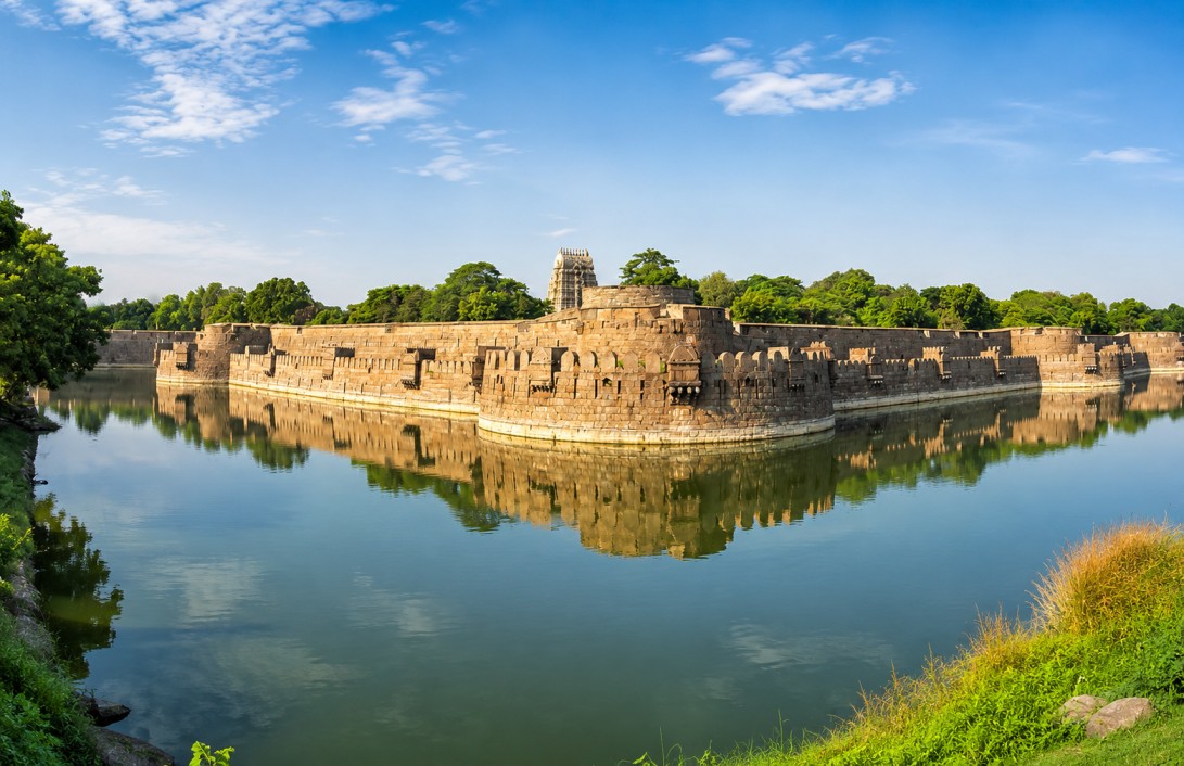 Vellore Fort: A Fortress of Legends and Legacy